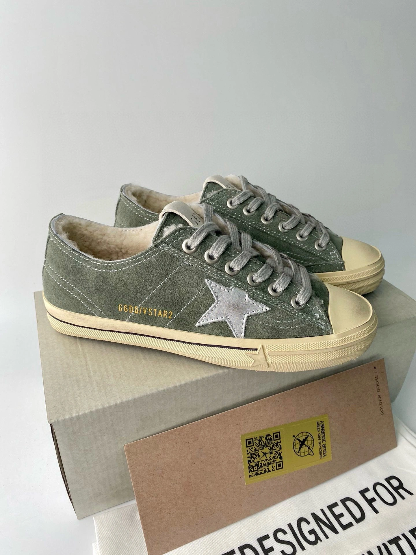 COCO-- 6642 GMF00129.F004024.35835 Vs-STAR cowhide wool item:E-X018I2320